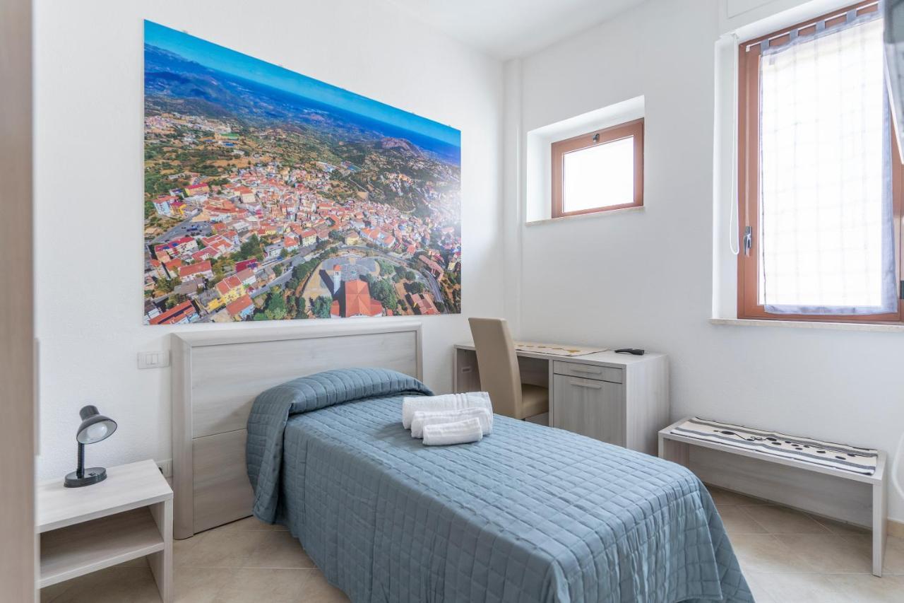 Hotel Dei Tacchi Osini Екстер'єр фото